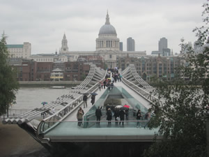 St Paul's Cathedral & Millennium Bridge